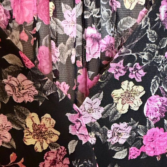 INC International Concepts Floral Sleeveless Wrap Style Tank Top Blouse - Medium - Picture 12 of 12